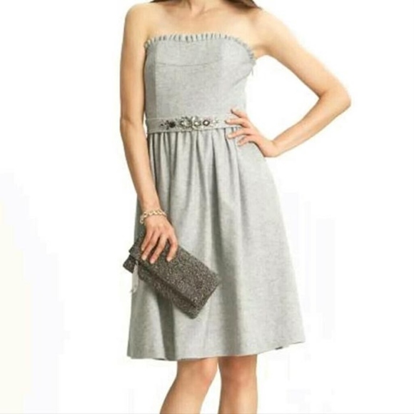 Banana Republic Dresses & Skirts - Banana Republic Grey Wool Strapless Dress Size 2